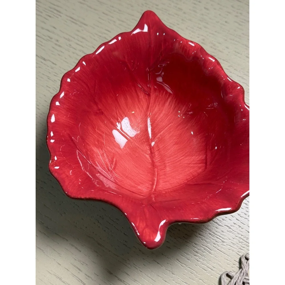 Harvest Red Ceramic Leaf Bowl Scalloped Fall Autumn Serving Dish Glossy Crimson